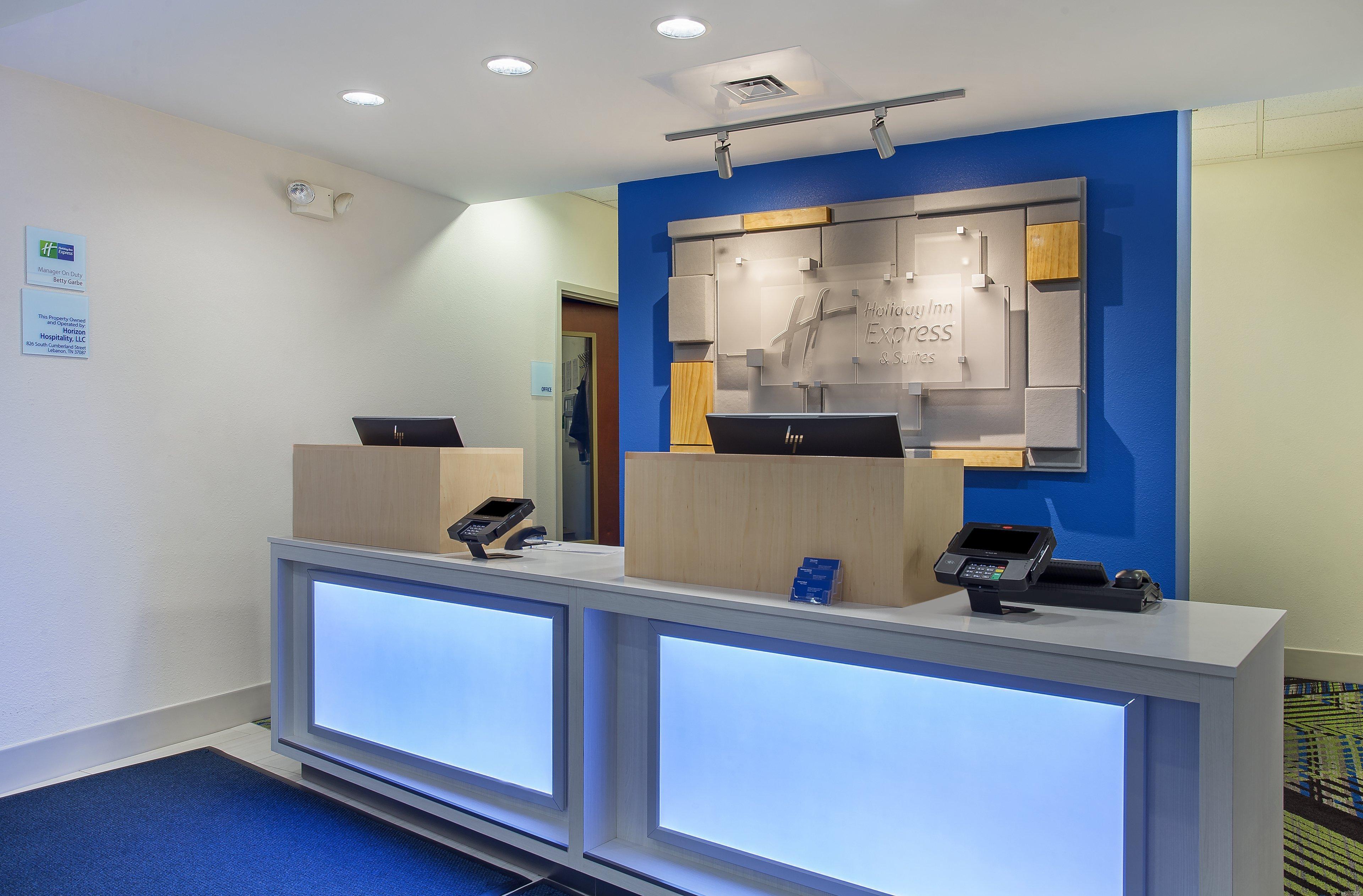 Holiday Inn Express & Suites Lebanon-Nashville Area By Ihg Buitenkant foto