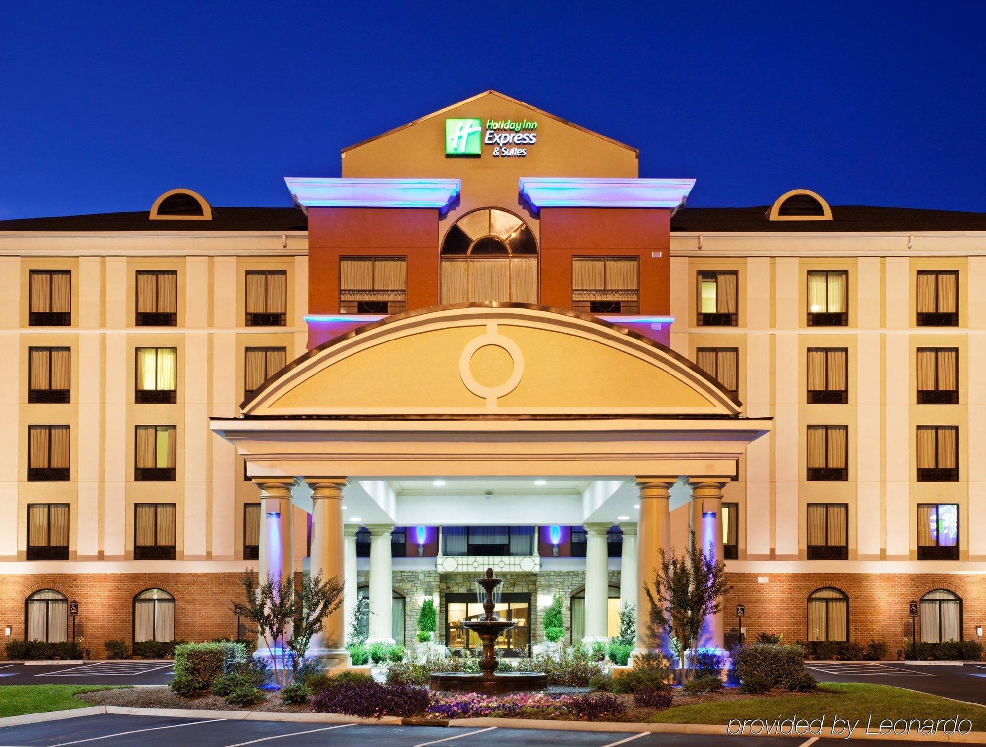 Holiday Inn Express & Suites Lebanon-Nashville Area By Ihg Buitenkant foto