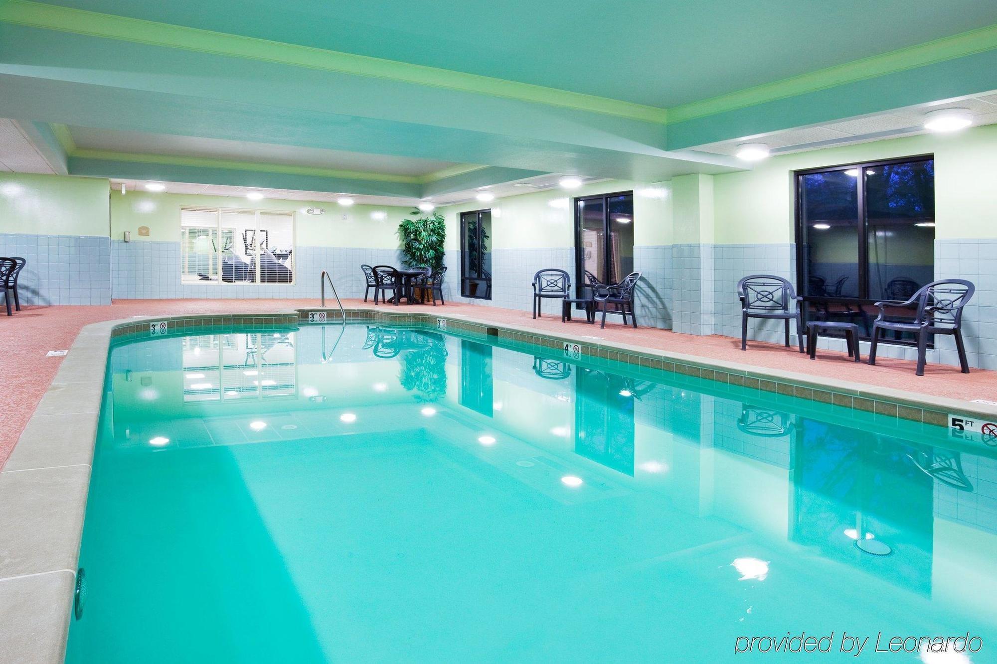 Holiday Inn Express & Suites Lebanon-Nashville Area By Ihg Faciliteiten foto