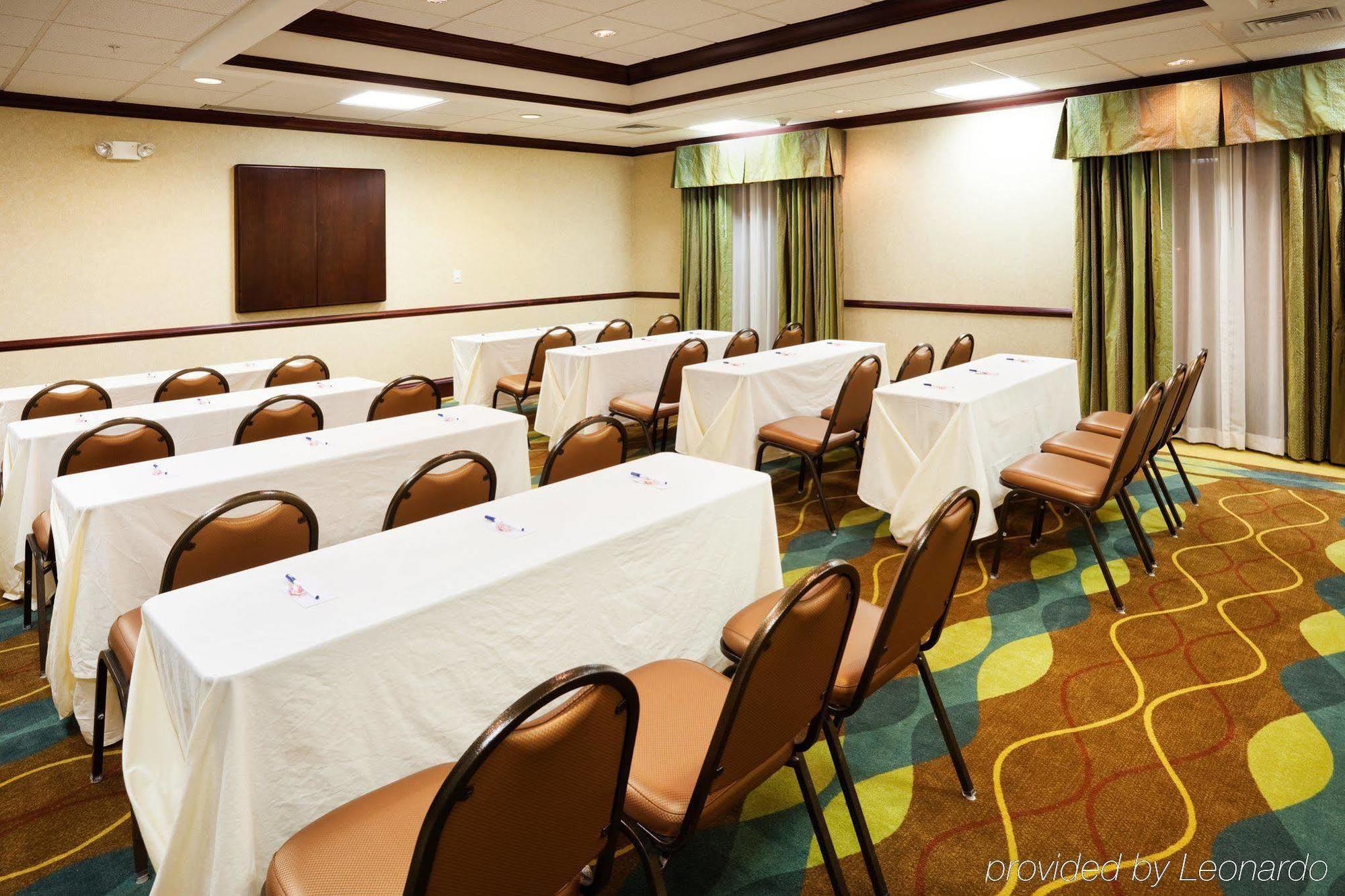 Holiday Inn Express & Suites Lebanon-Nashville Area By Ihg Faciliteiten foto