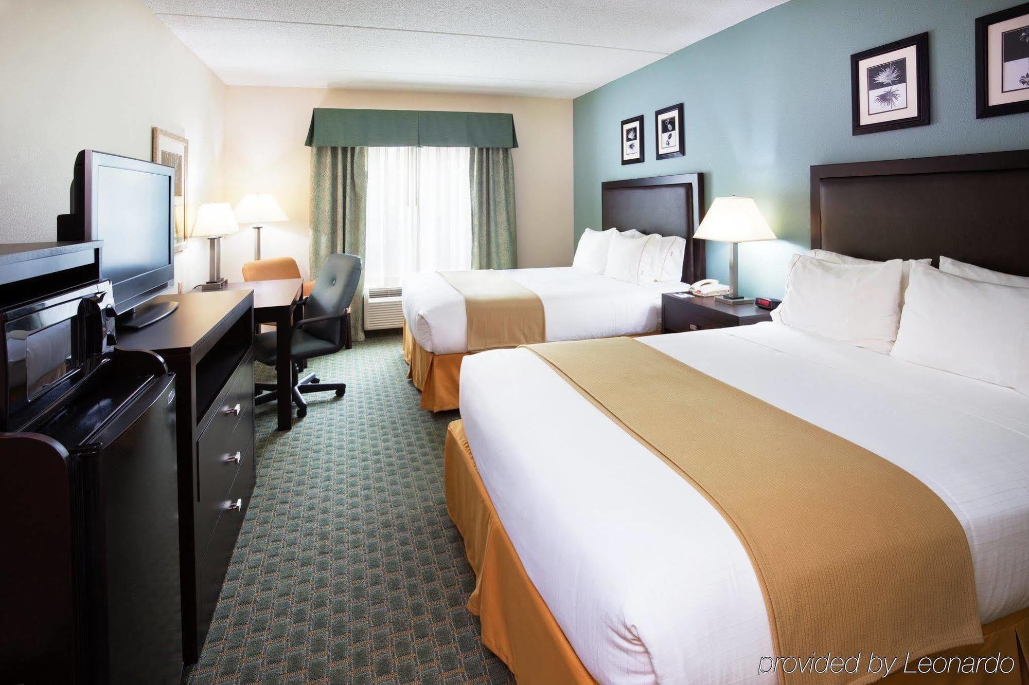 Holiday Inn Express & Suites Lebanon-Nashville Area By Ihg Buitenkant foto